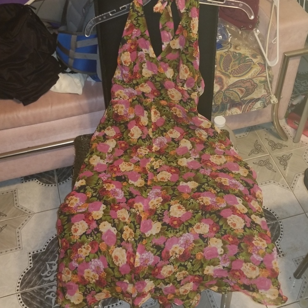 Gorgeous Newport News Silk Floral Dress 6